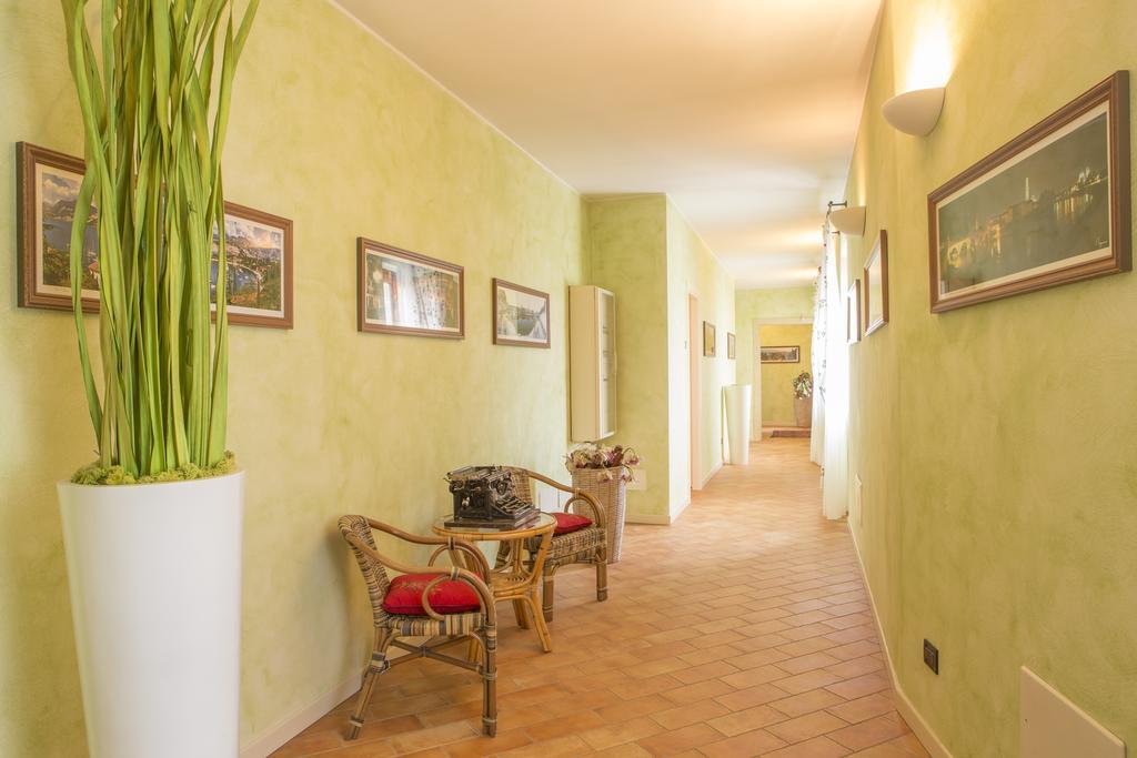 Hotel Antichi Cortili Dossobuono Exteriör bild