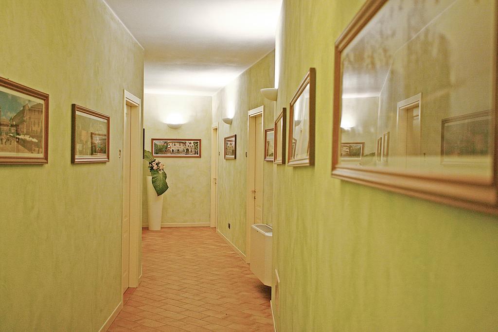 Hotel Antichi Cortili Dossobuono Exteriör bild
